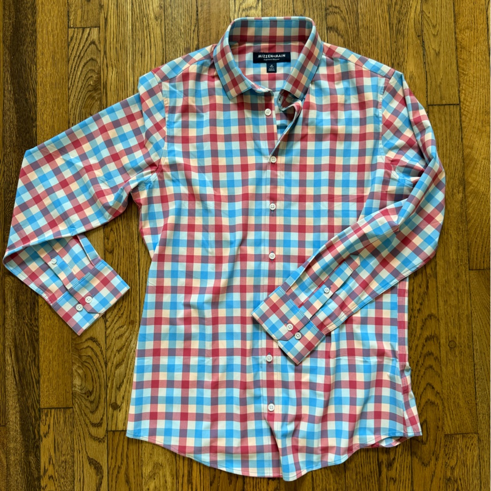 MIZZEN & MAIN Men’s Performance Button Up Shirt
